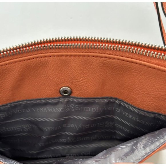 Simply Vera By Vera Wang Wristlet Clutch. White/Beige Bow On Peach Colored Purse - Picture 7 of 8